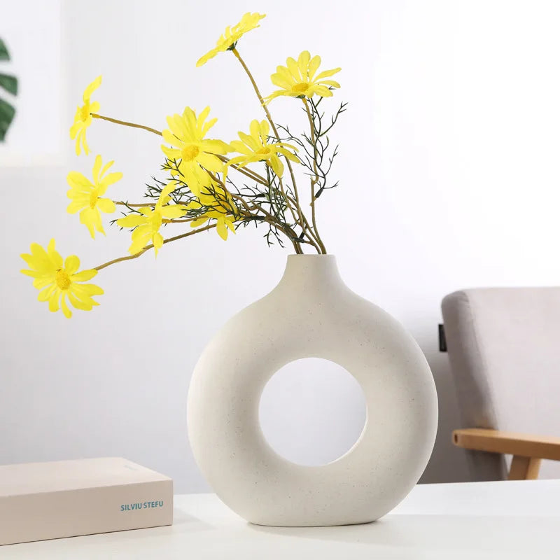 Nordic Donut Vase